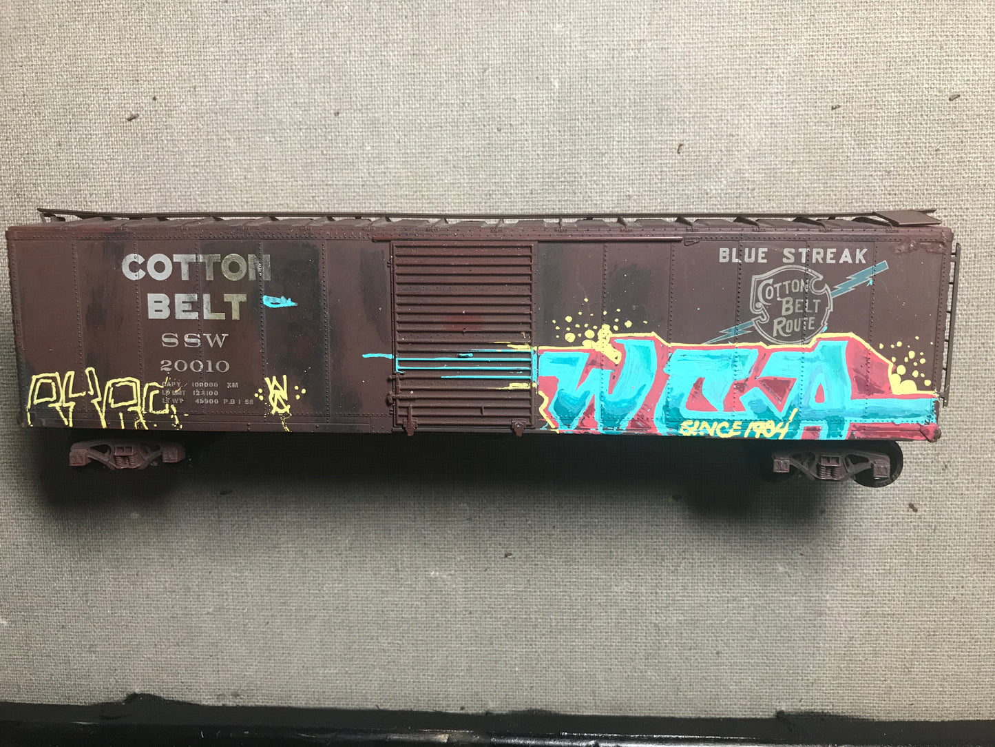 NEW! Brown Cotton Belt Box